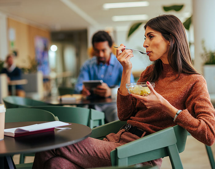 corp-cafeteria-customer-joy